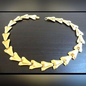 *RARE* VINTAGE SIGNED BY MARINO GOLD TONE 15 1/4" NECKLACE EXCELLENT CONDITION